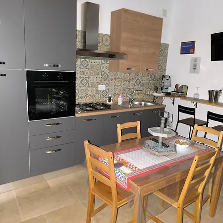 Casuzze I Mori Museum Apartment Marzamemi