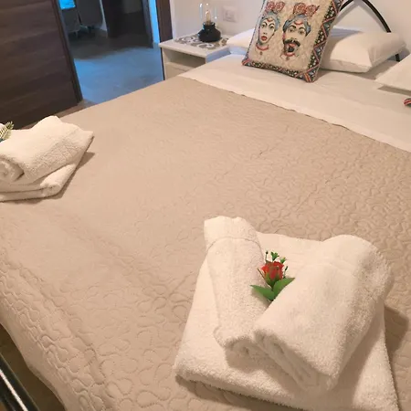 Casuzze I Mori Museum Apartment Marzamemi